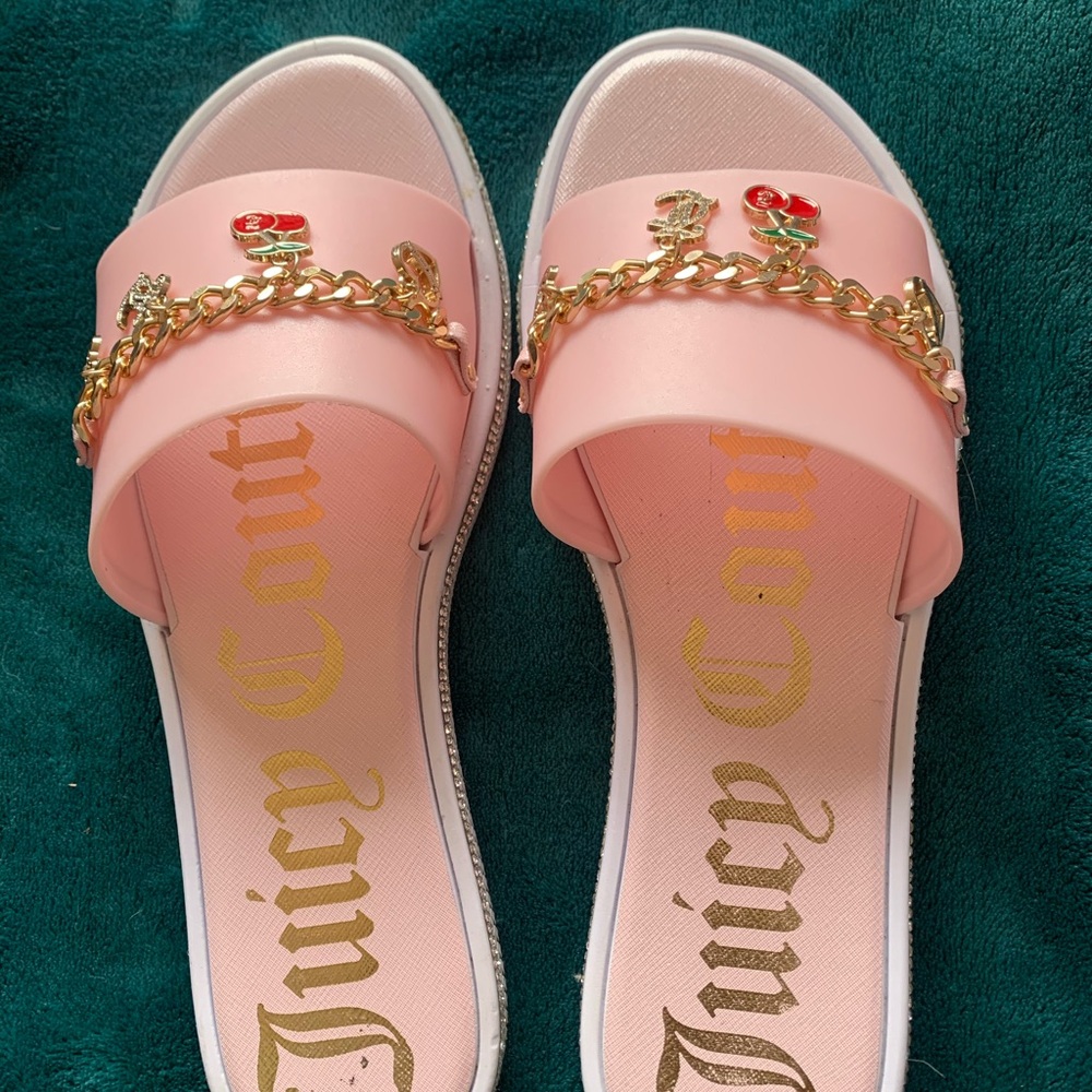 Juicy Couture Pink Sandals with Gold Chain